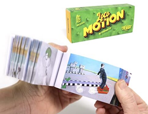 Flipboku – Locomotion – Flipbook con 6 Animaciones Cautivadoras – Impresionante Juego de Ilusiones Ópticas – 6 Divertidas Historias Animadas para Toda la Familia – Juguetes para Niños y Adultos